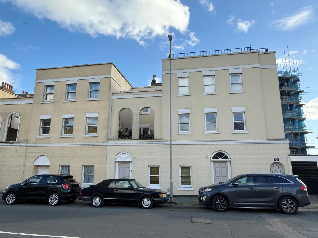 Lot: 3 - FREEHOLD GROUND RENTS - Freehold block of flats